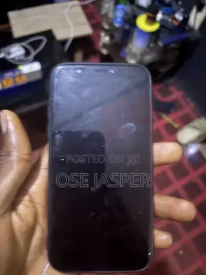 Apple iPhone X 64 GB Black