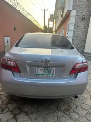 Toyota Camry LE 4dr Sedan (2.4L 4cyl 5A) 2008 Silver