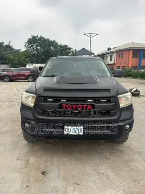 Toyota Tundra Double Cab 4x4 Limited 2012 Black