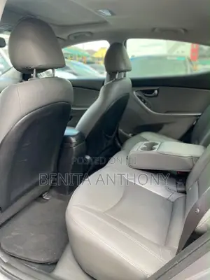 Hyundai Elantra Limited Sedan FWD (1.8L 4cyl 6A) 2013 Gray