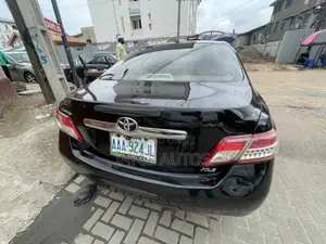 Toyota Camry 2010 Black