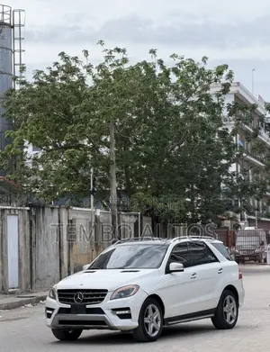 Mercedes-Benz M Class ML400 4MATIC 4dr SUV AWD (3.0L 6cyl Turbo 7A)