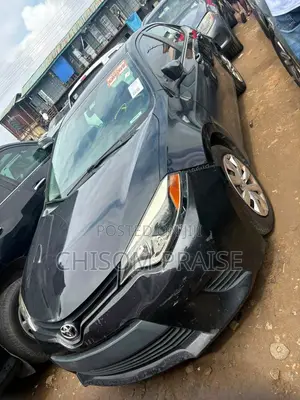 Toyota Corolla 2015 Black