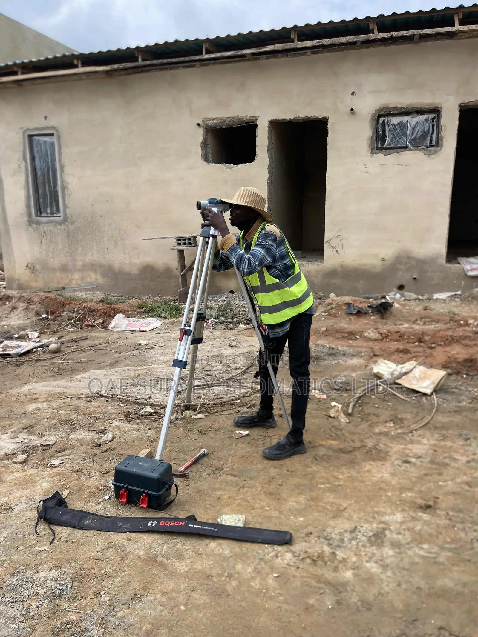 Land Surveyor / Engineering Surveyor