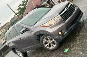 Toyota Highlander 2015 Gray
