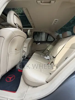 Mercedes-Benz C300 Sport 4Matic Sedan AWD (3.5L 6cyl 7A) 2014 Gray