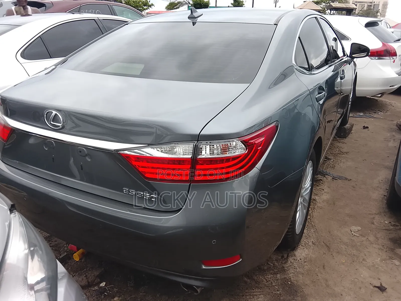 Lexus ES 2014 Gray