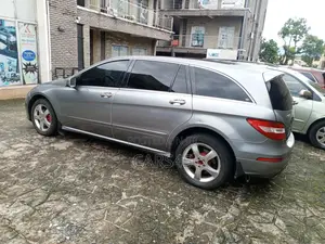Mercedes-Benz R-Class R 500 4MATIC AWD 2011 Gray