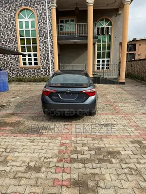 Toyota Corolla 2016 Blue