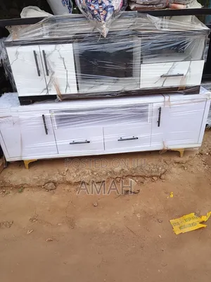 Quality T v Stand and Center Table