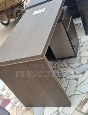 1.2 Meter Office Desk