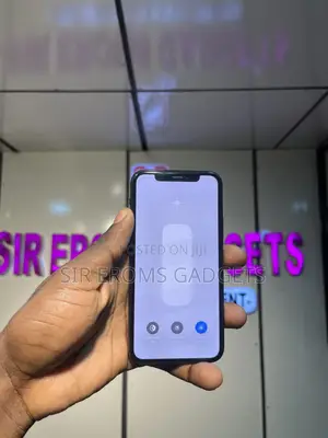 Apple iPhone 11 Pro 64 GB Gray