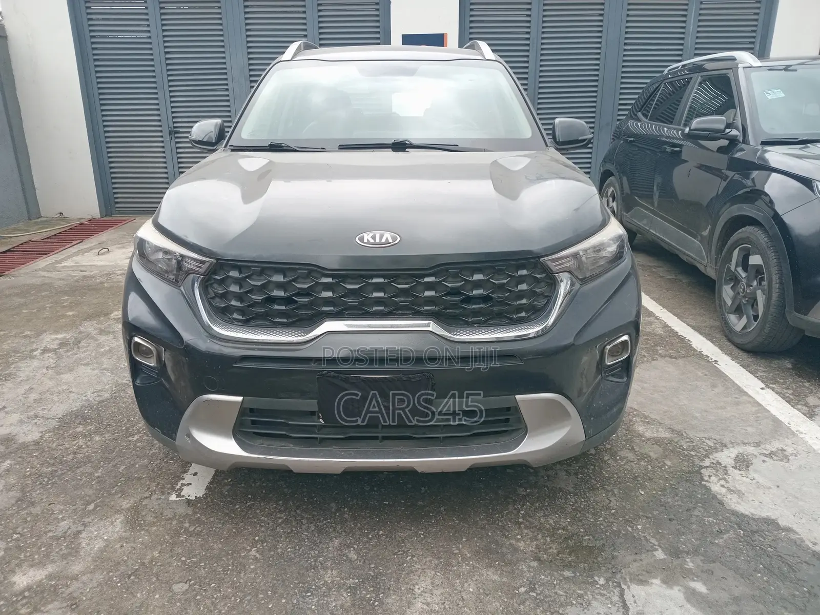 Kia Sonet 2021 Black