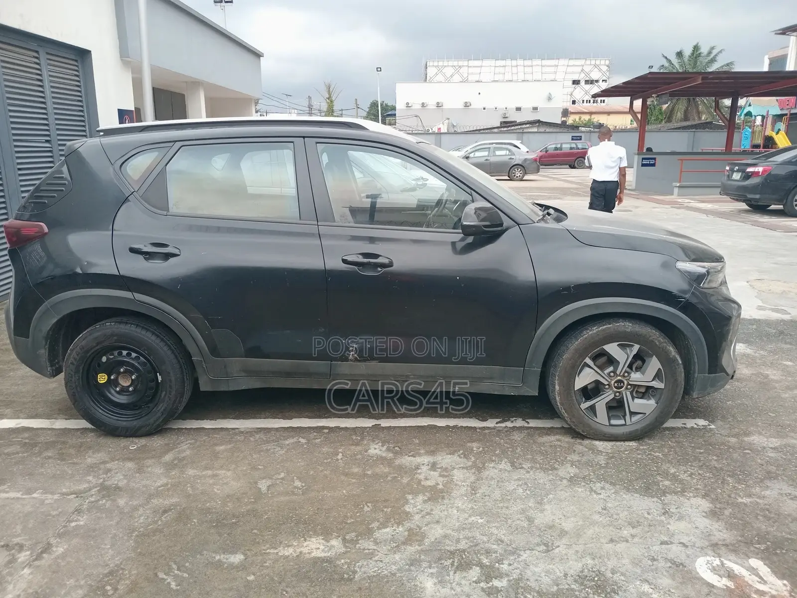 Kia Sonet 2021 Black