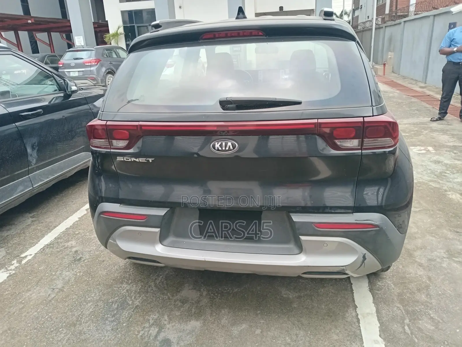 Kia Sonet 2021 Black
