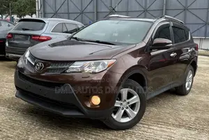 Toyota RAV4 2014
