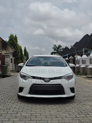 Toyota Corolla 2016 White