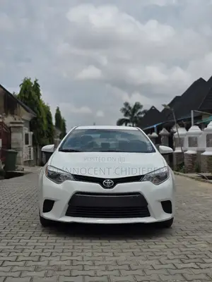 Toyota Corolla 2016 White