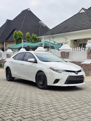 Toyota Corolla 2016 White