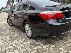 Honda Accord EX-L V-6 4dr Sedan FWD (3.5L 6cyl 6A) 2013 Black