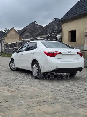 Toyota Corolla 2016 White