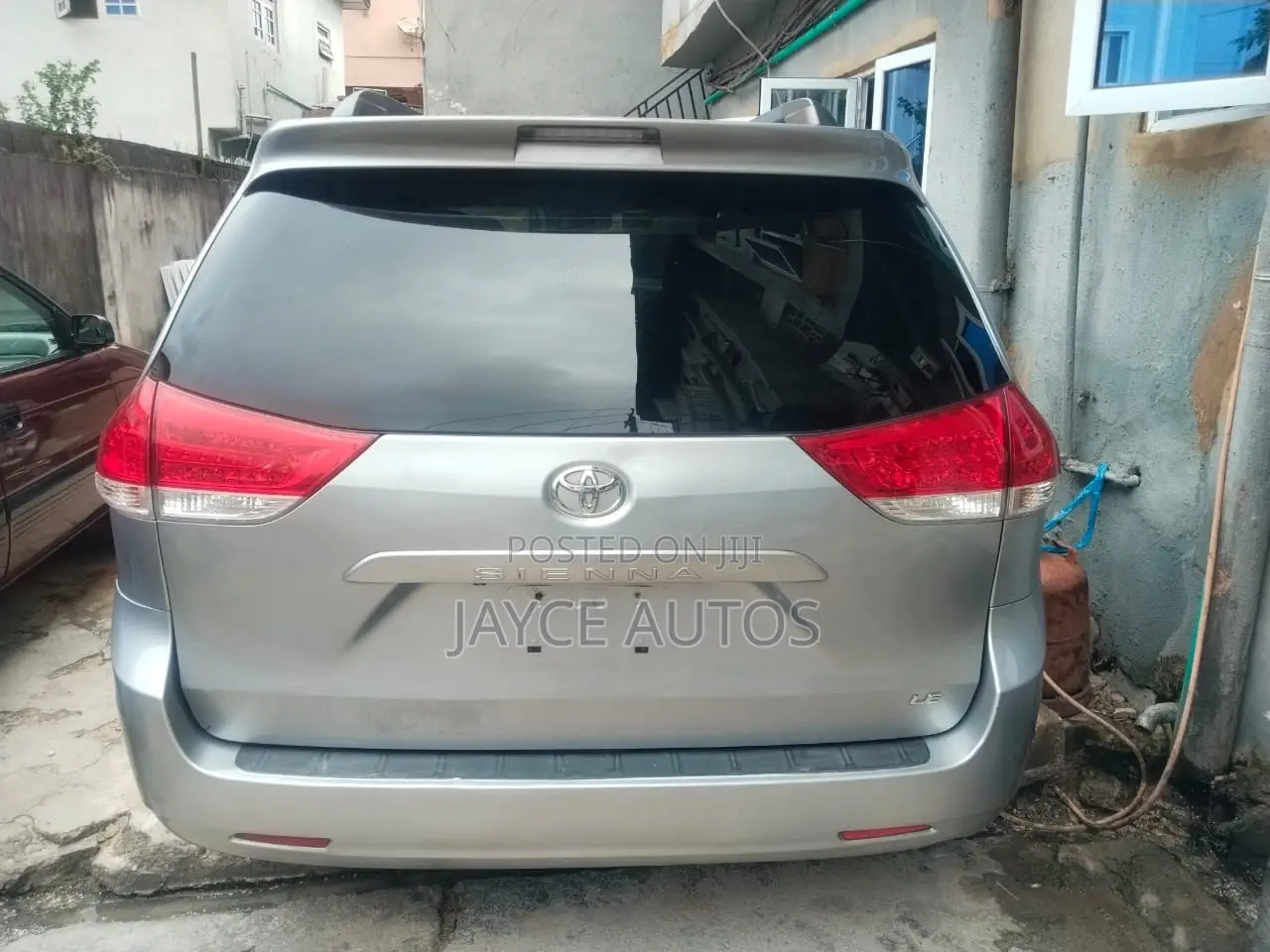 Toyota Sienna 2011 Gray
