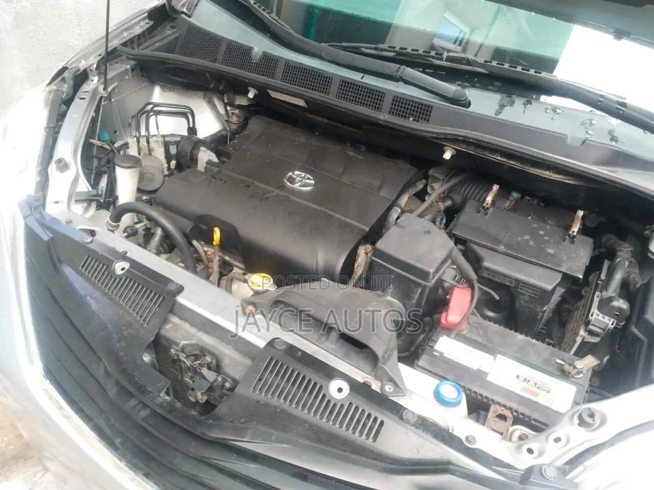 Toyota Sienna 2011 Gray