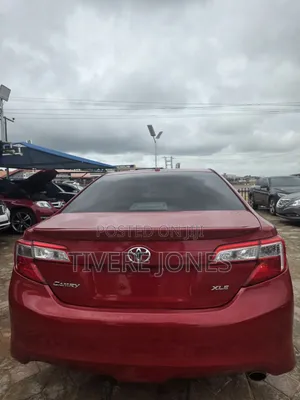 Toyota Camry 2012 Red