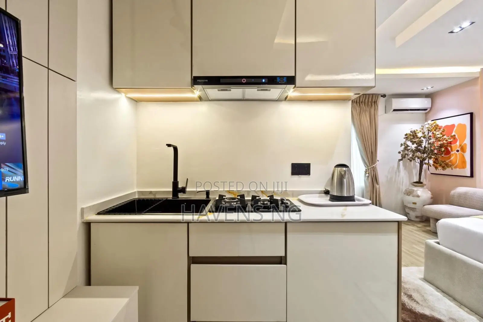 Newly Launched Studio Apartment With Indoor Pool Breakfast