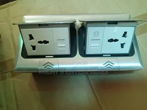 MK Pop Up Floor Socket With 2 Sockets, 1 Data and 1 Telephone