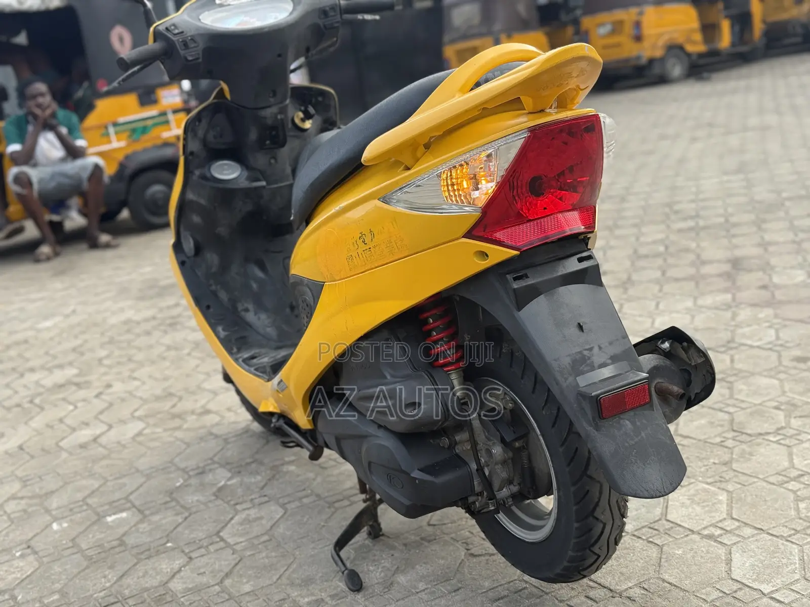 Kymco Xciting 2017 Brown