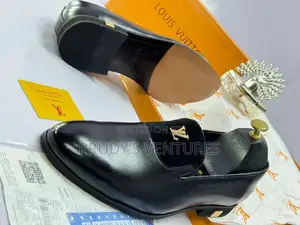 Versace Original Quality Leather Shoe Fully Boxed