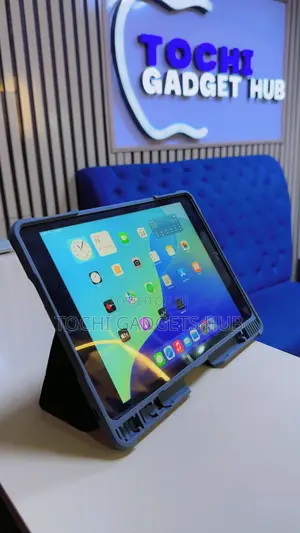 Apple iPad 10.2 (2019) 128 GB Gray