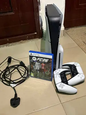 Play Station 5 Slim
