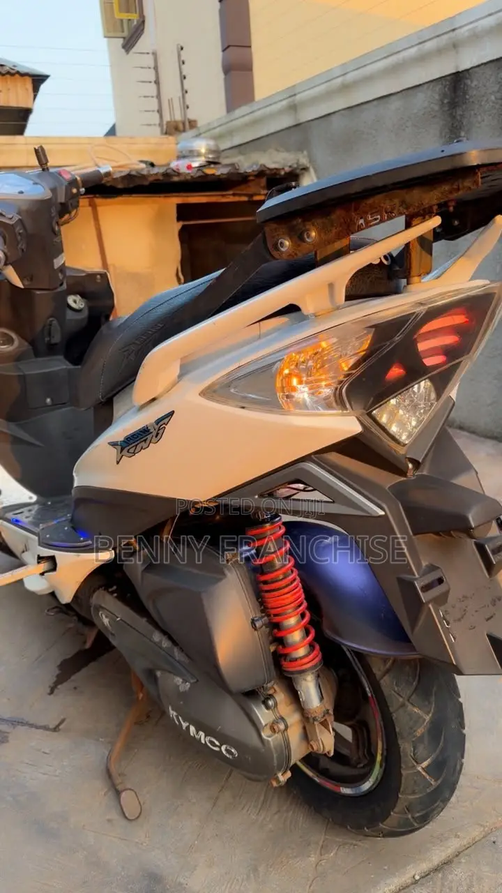 Kymco 2017 White