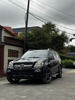 Mercedes-Benz GL-Class 2009 Blue
