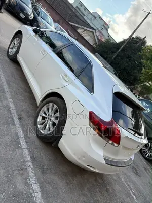 Toyota Venza XLE 2012 White