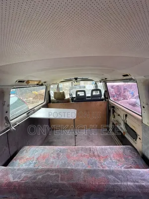 Volkswagen Transporter 2003 Red