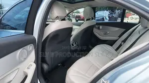 Mercedes-Benz C300 2016 Silver