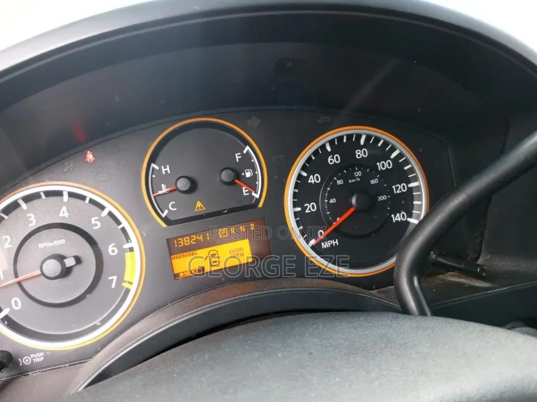 Nissan Titan 2015 Gray