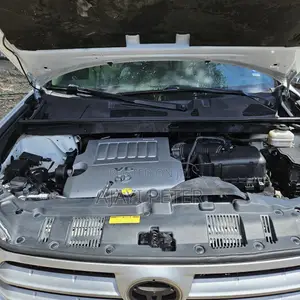 Toyota Highlander Limited 2011 White