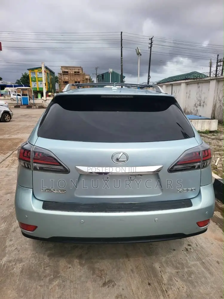 Lexus RX 2011 Blue