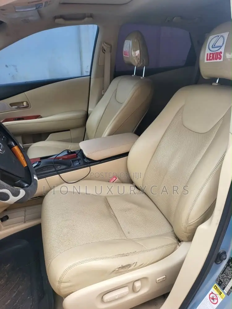 Lexus RX 2011 Blue