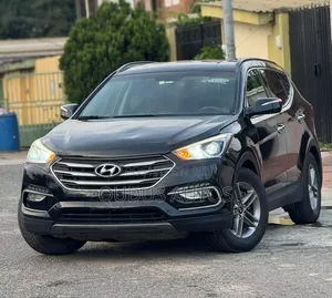 Hyundai Santa Fe 2018 Black