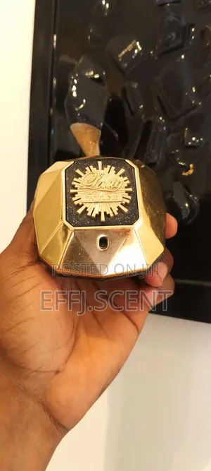 Unboxed Perfume