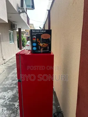 Hisense Red Refrigerator 204L