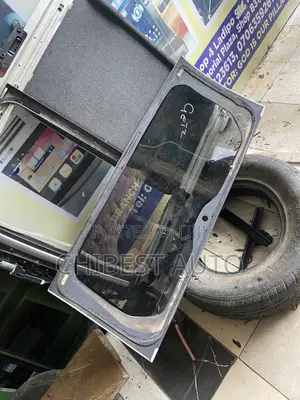 Back Windscreen Toyota Sienna 2004 to 2009 Available Now