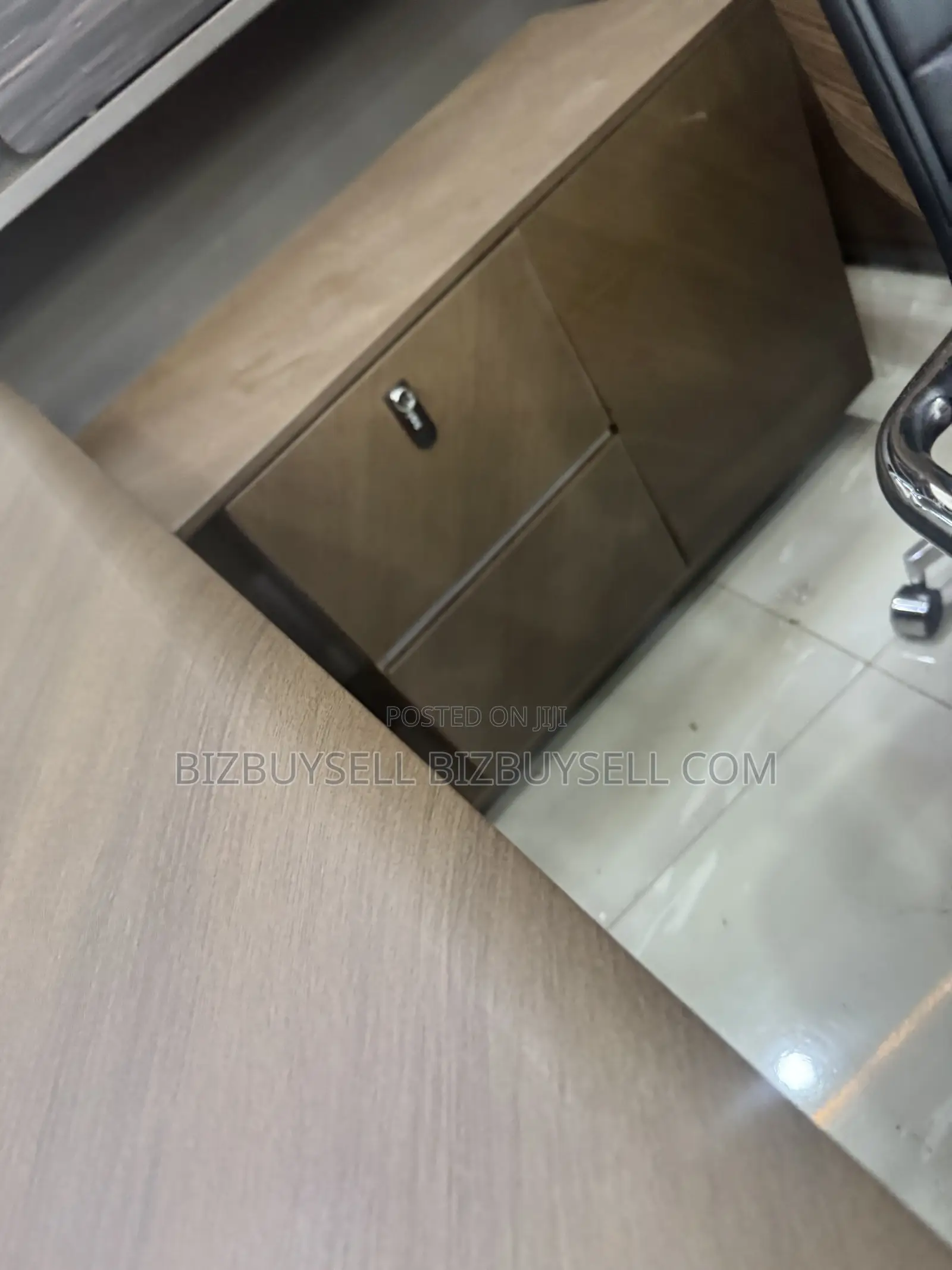 Modern Executive Office Table 2 Meters