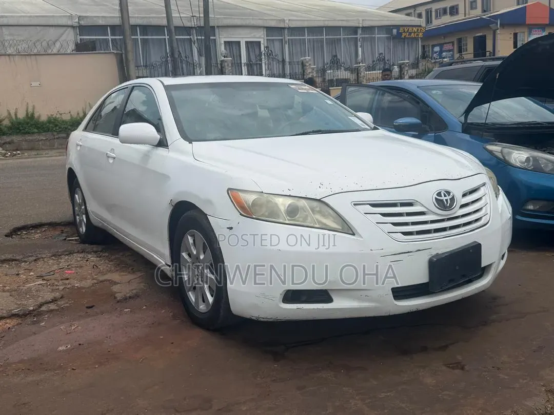 Toyota Camry 2008 Silver