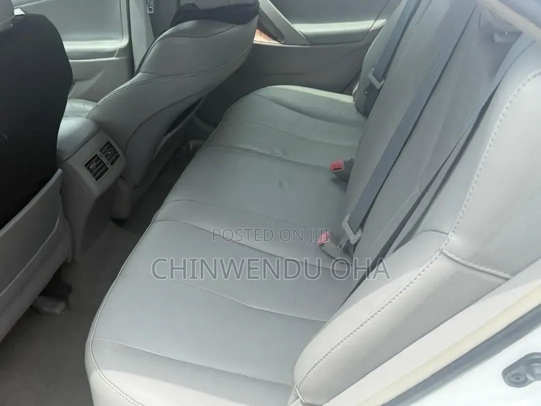 Toyota Camry 2008 Silver